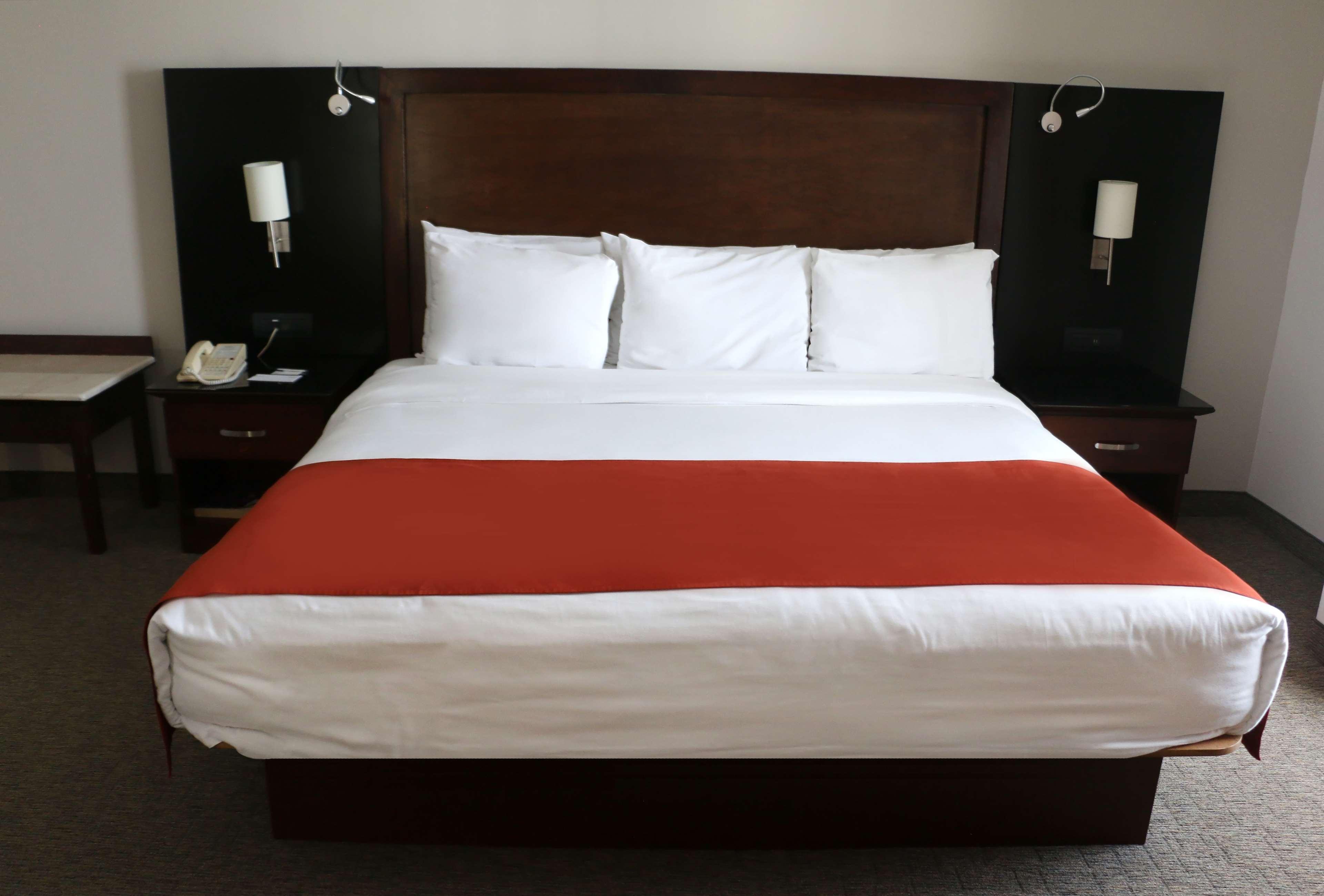 Radisson Poliforum Plaza Hotel León Eksteriør billede