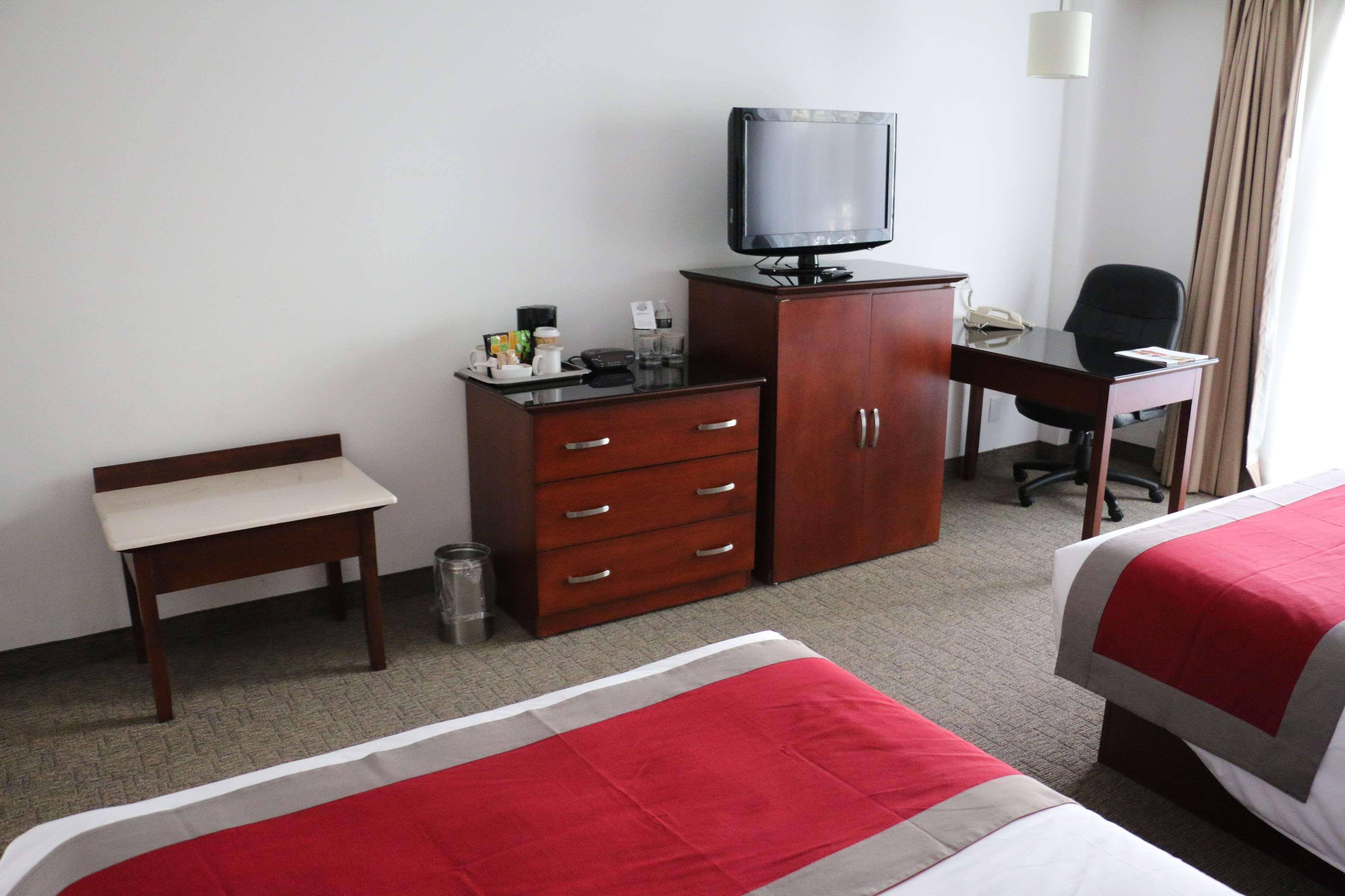 Radisson Poliforum Plaza Hotel León Eksteriør billede