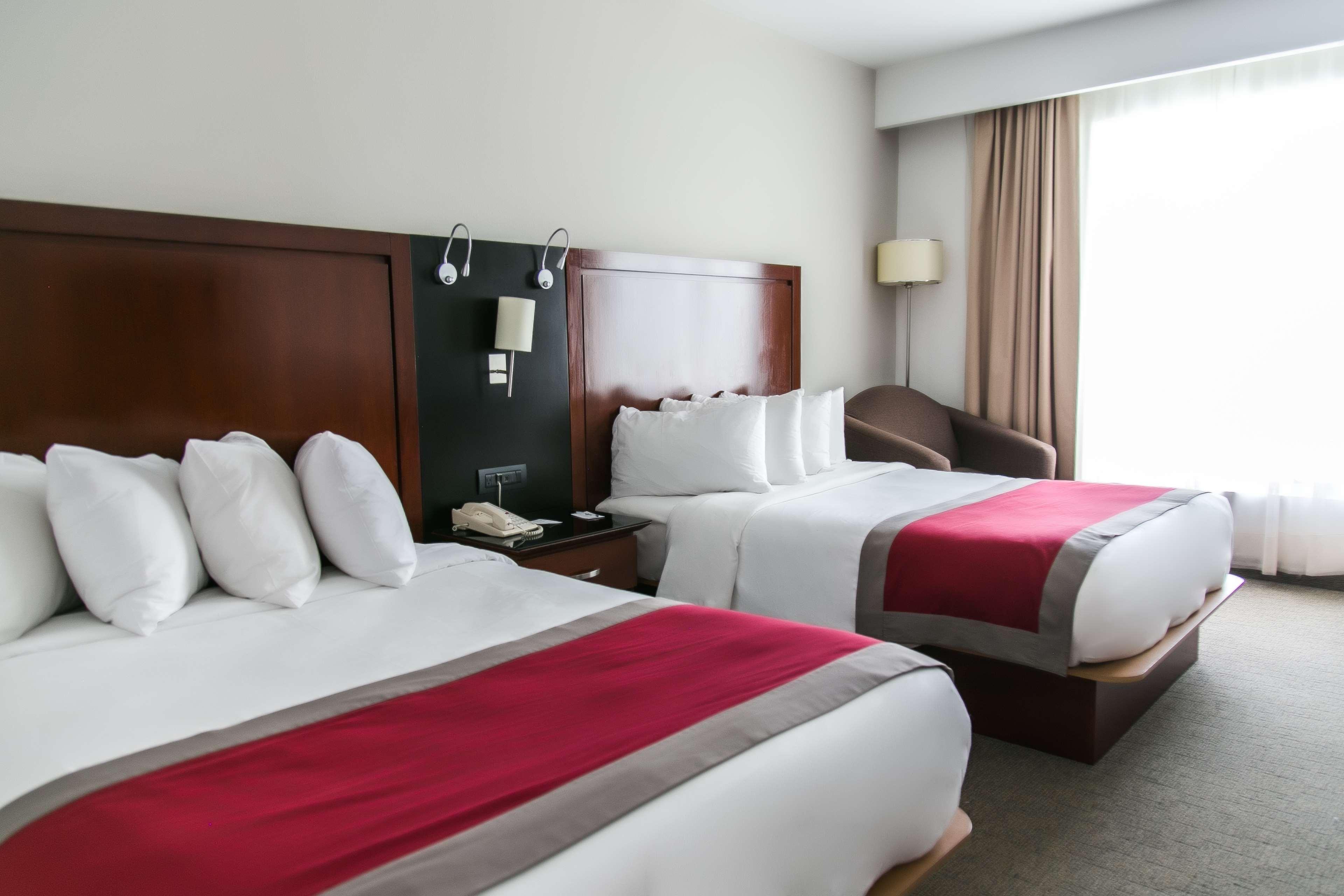 Radisson Poliforum Plaza Hotel León Eksteriør billede