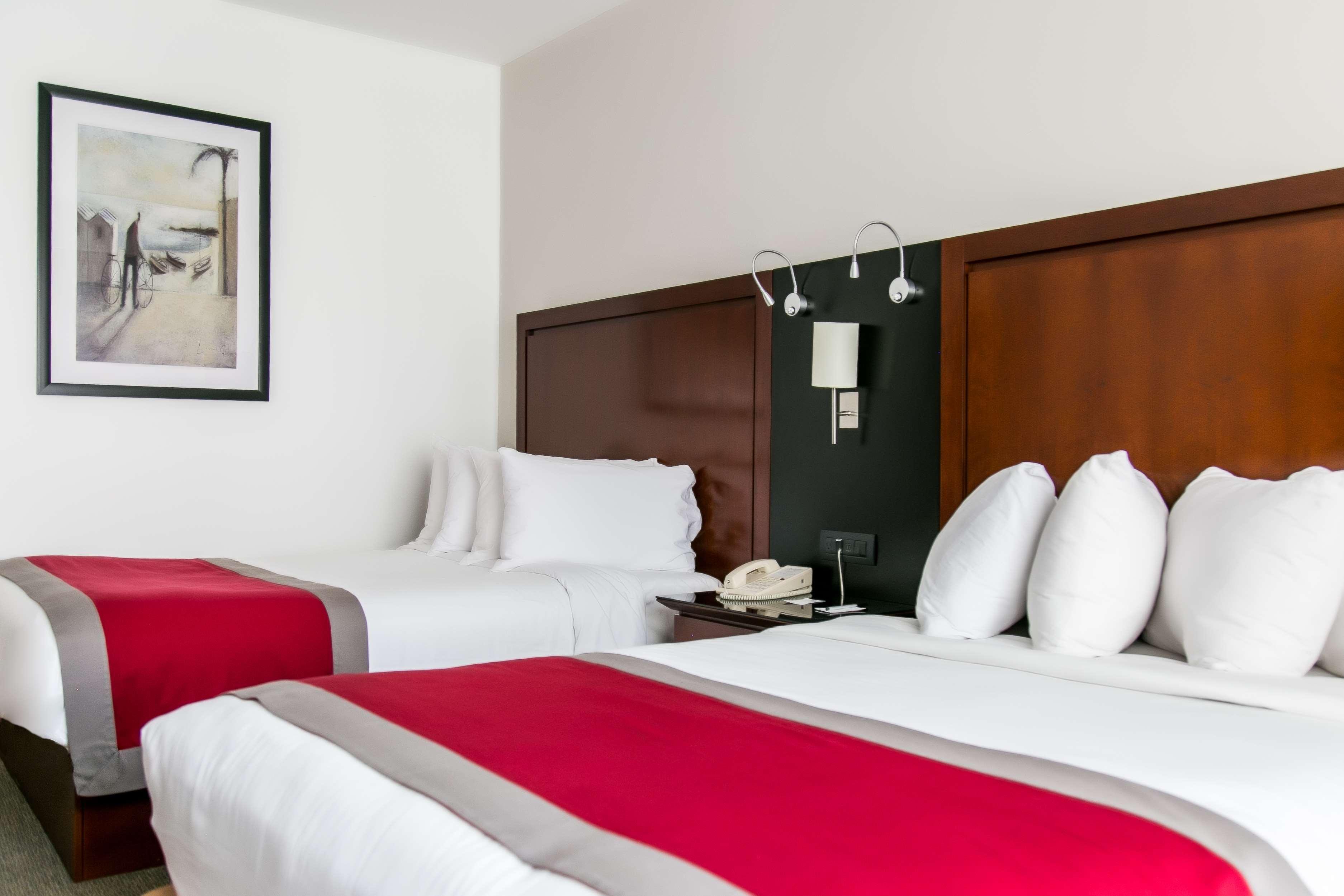 Radisson Poliforum Plaza Hotel León Eksteriør billede