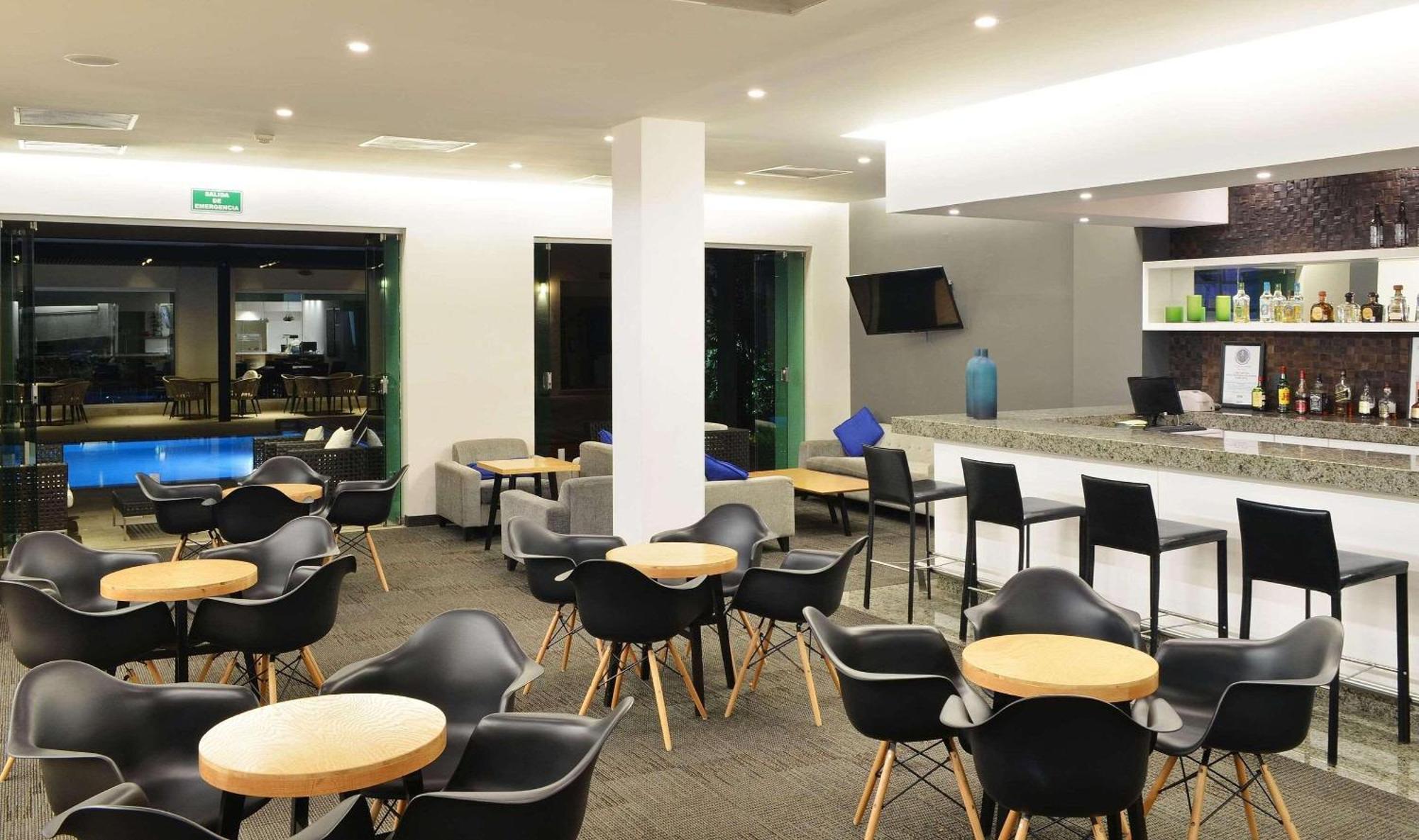 Radisson Poliforum Plaza Hotel León Eksteriør billede
