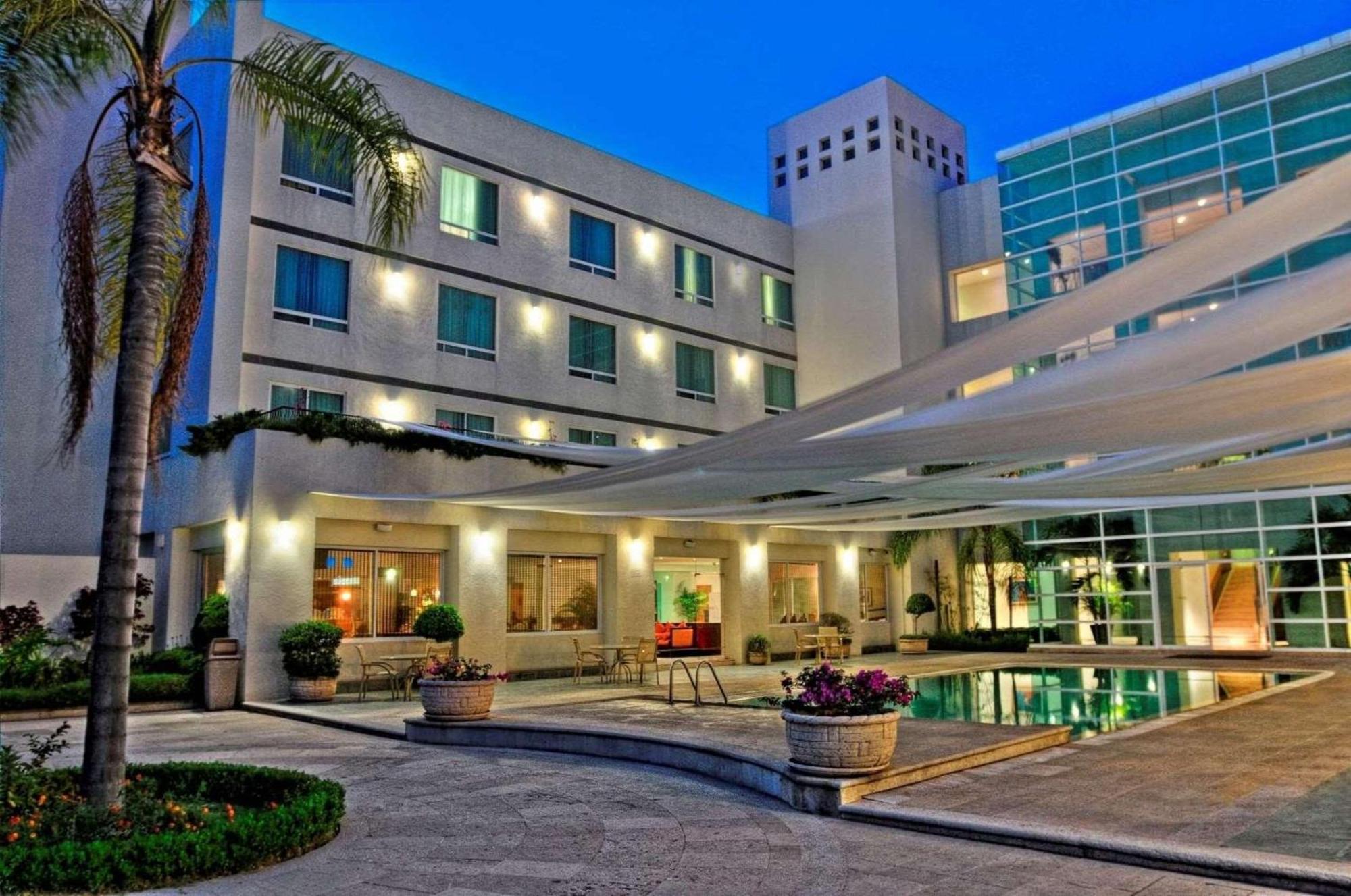 Radisson Poliforum Plaza Hotel León Eksteriør billede