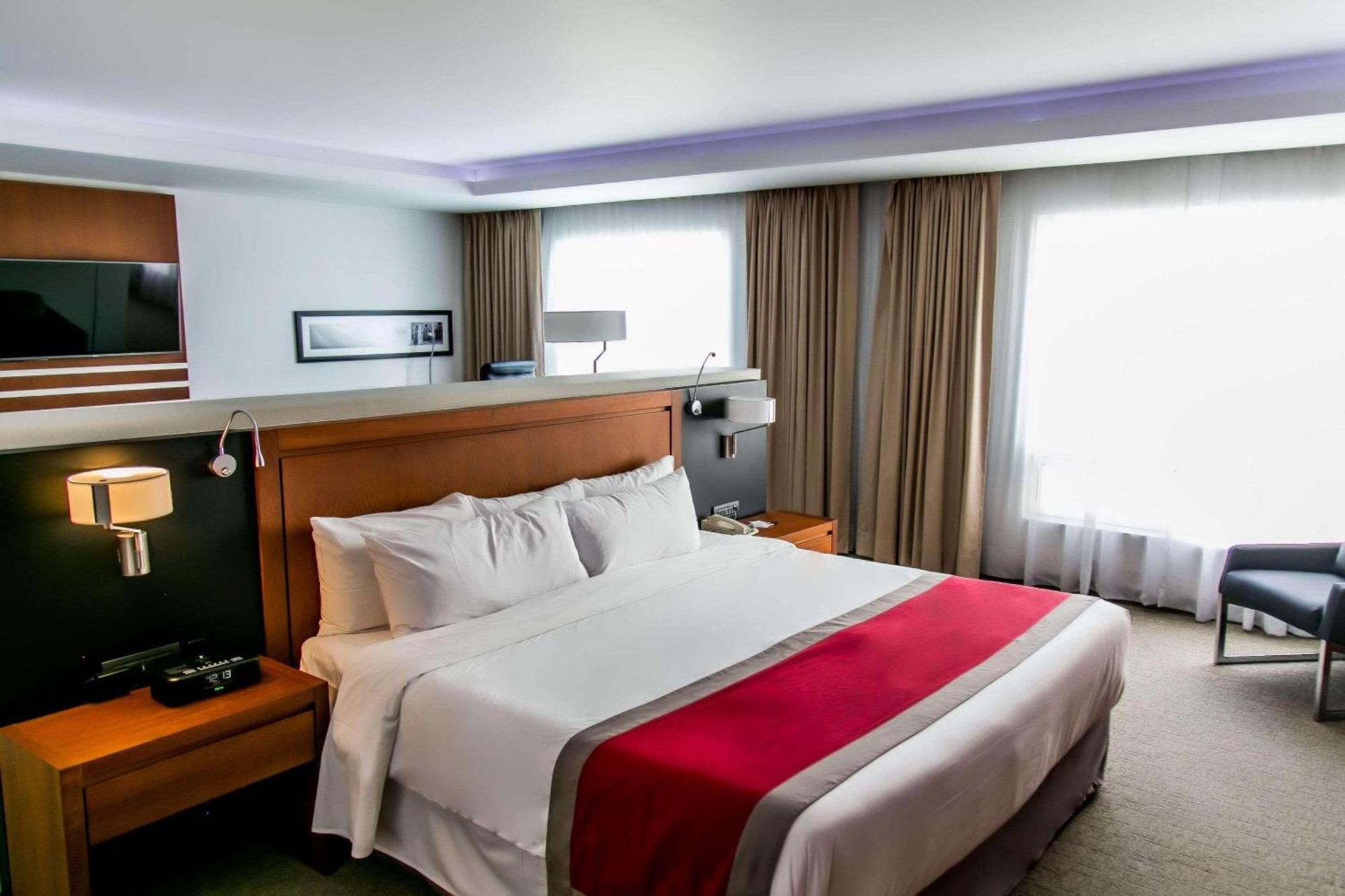 Radisson Poliforum Plaza Hotel León Eksteriør billede