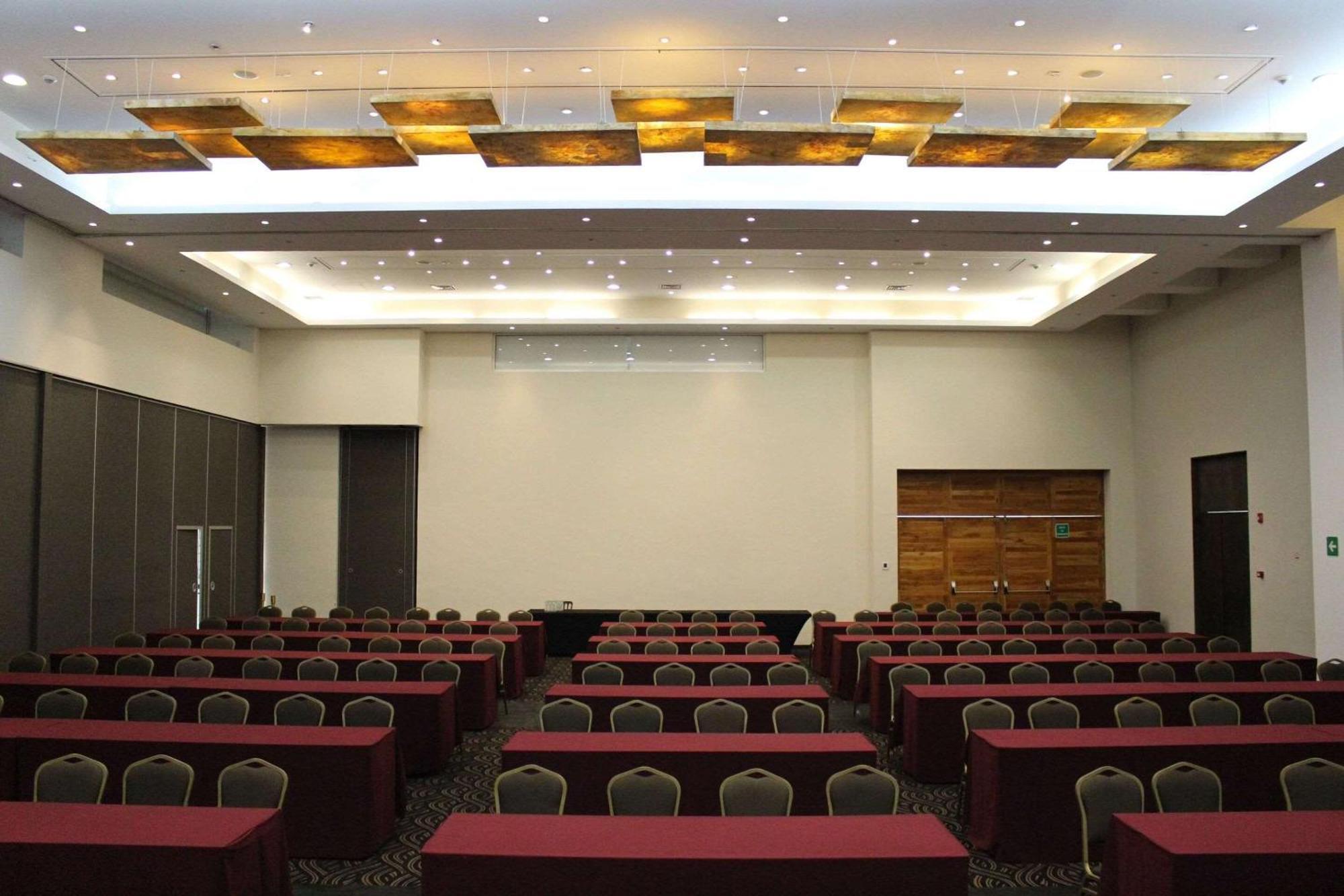 Radisson Poliforum Plaza Hotel León Eksteriør billede